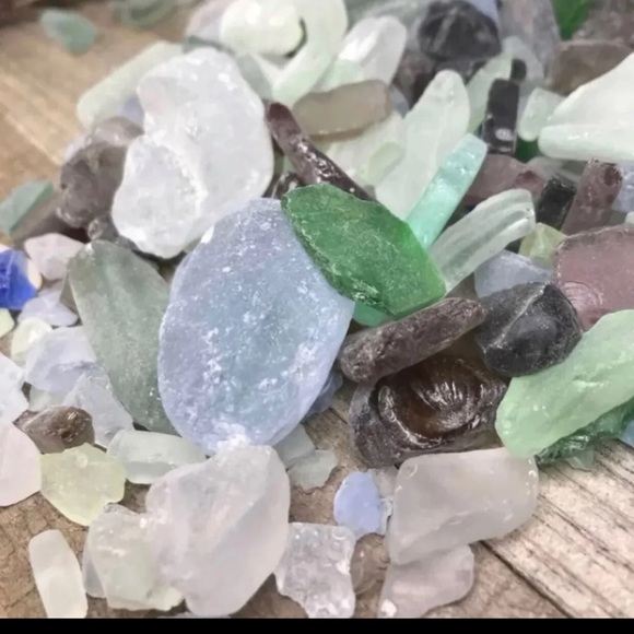 2lbs of Assorted Sea Glass for Coastal Crafting DIY Wedding decor Jewelry & More - Picture 6 of 11